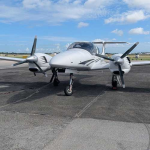 Diamond DA42 (Per Hour Wet)